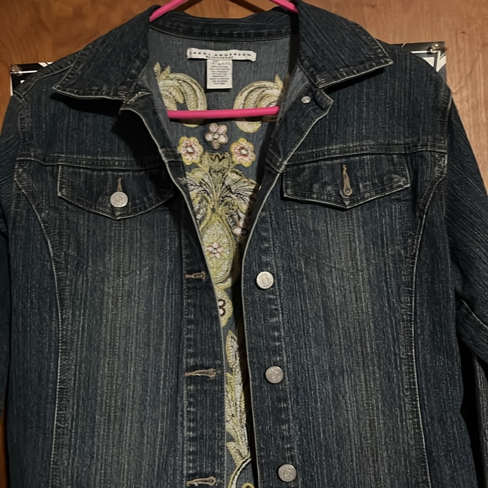 Jean jacket - Picture 2 of 2